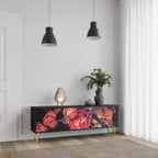 NEVERENDING BLOOM Móvel de TV com 3 Portas em Acabamento Preto