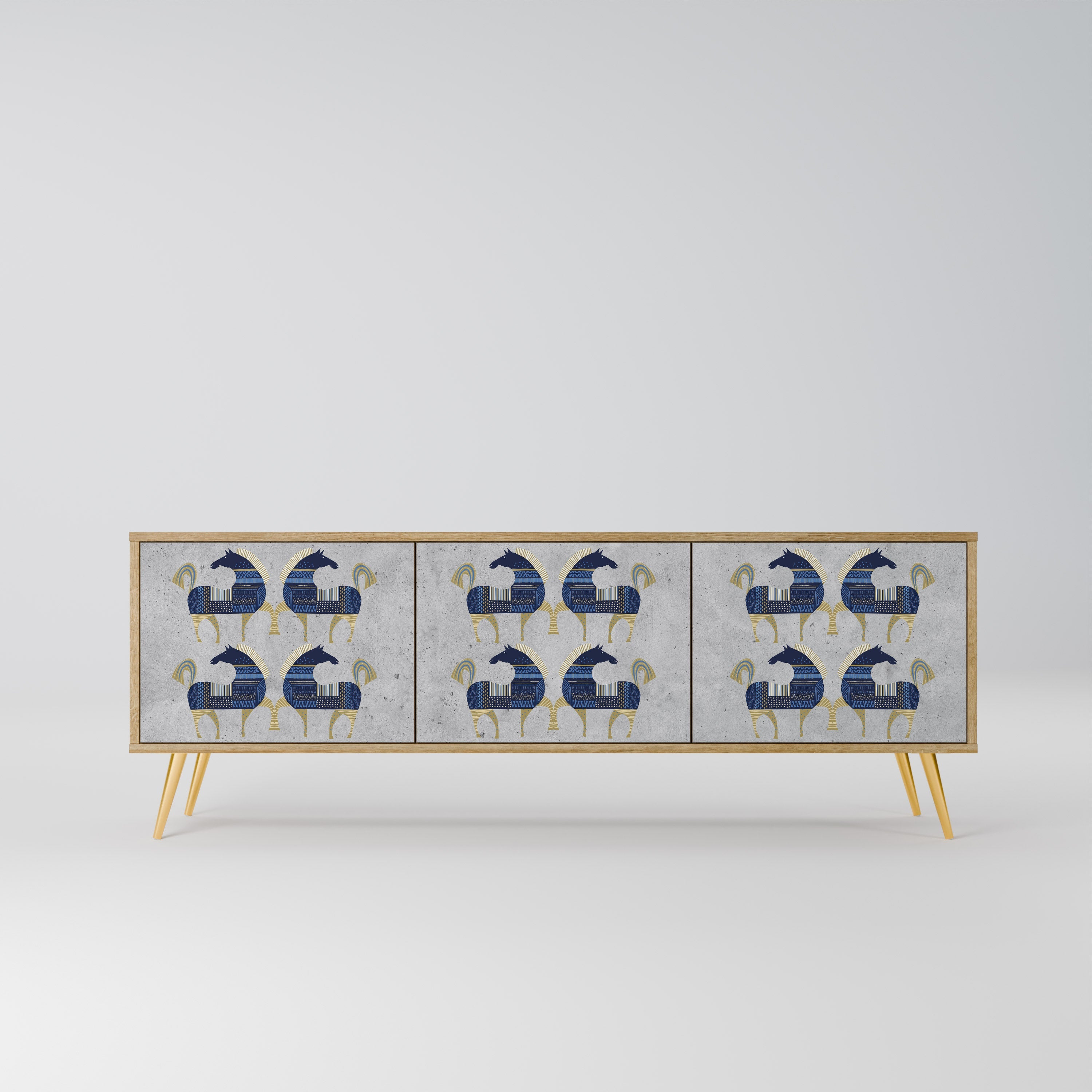 MAJESTIC STEED 3-Door TV Stand in Oak Effect