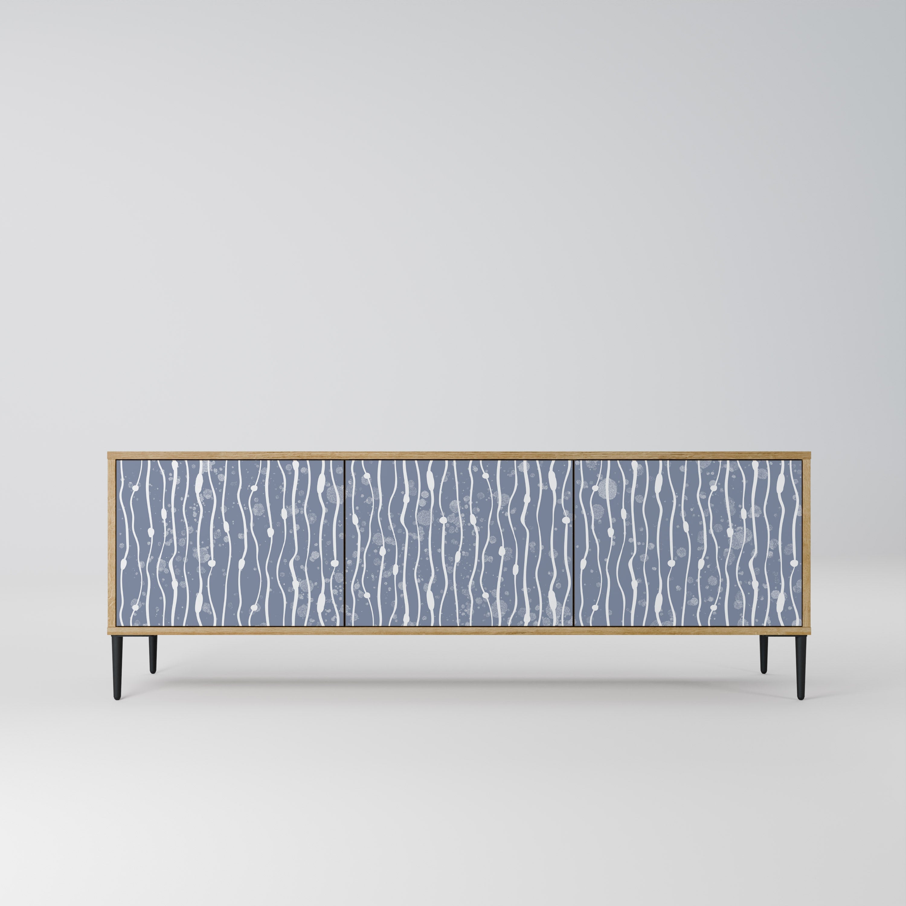 GRAPHITE RAIN 3-Door TV Stand in Oak Effect