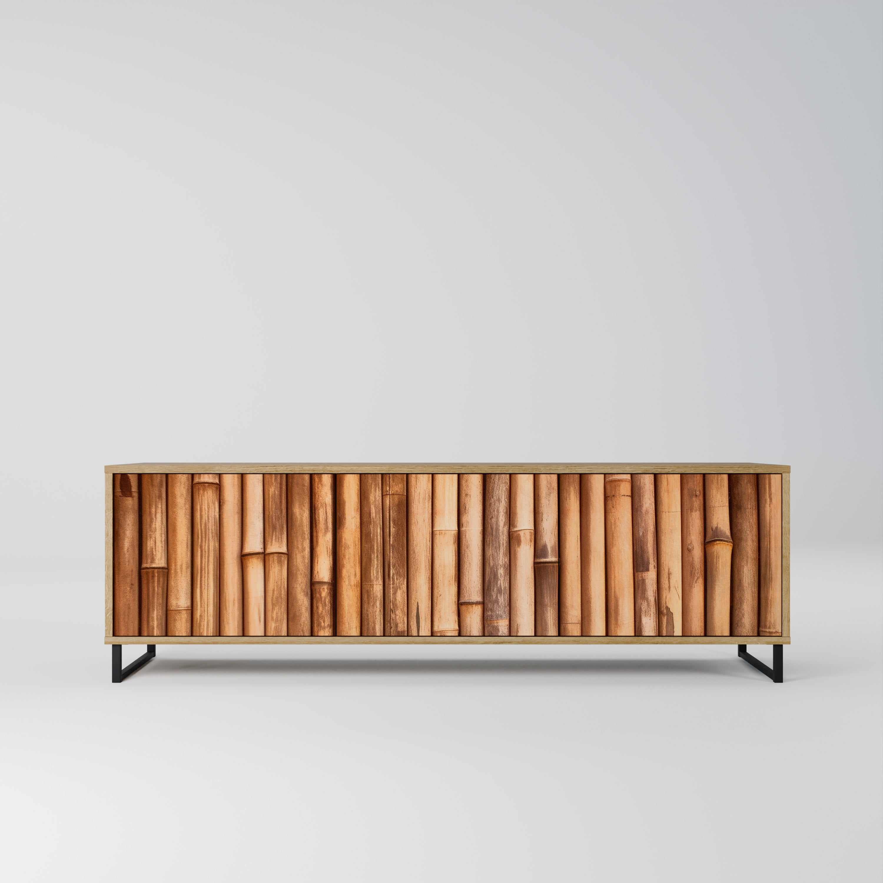 NATURAL WOOD 3-Door TV Stand in Oak Effect