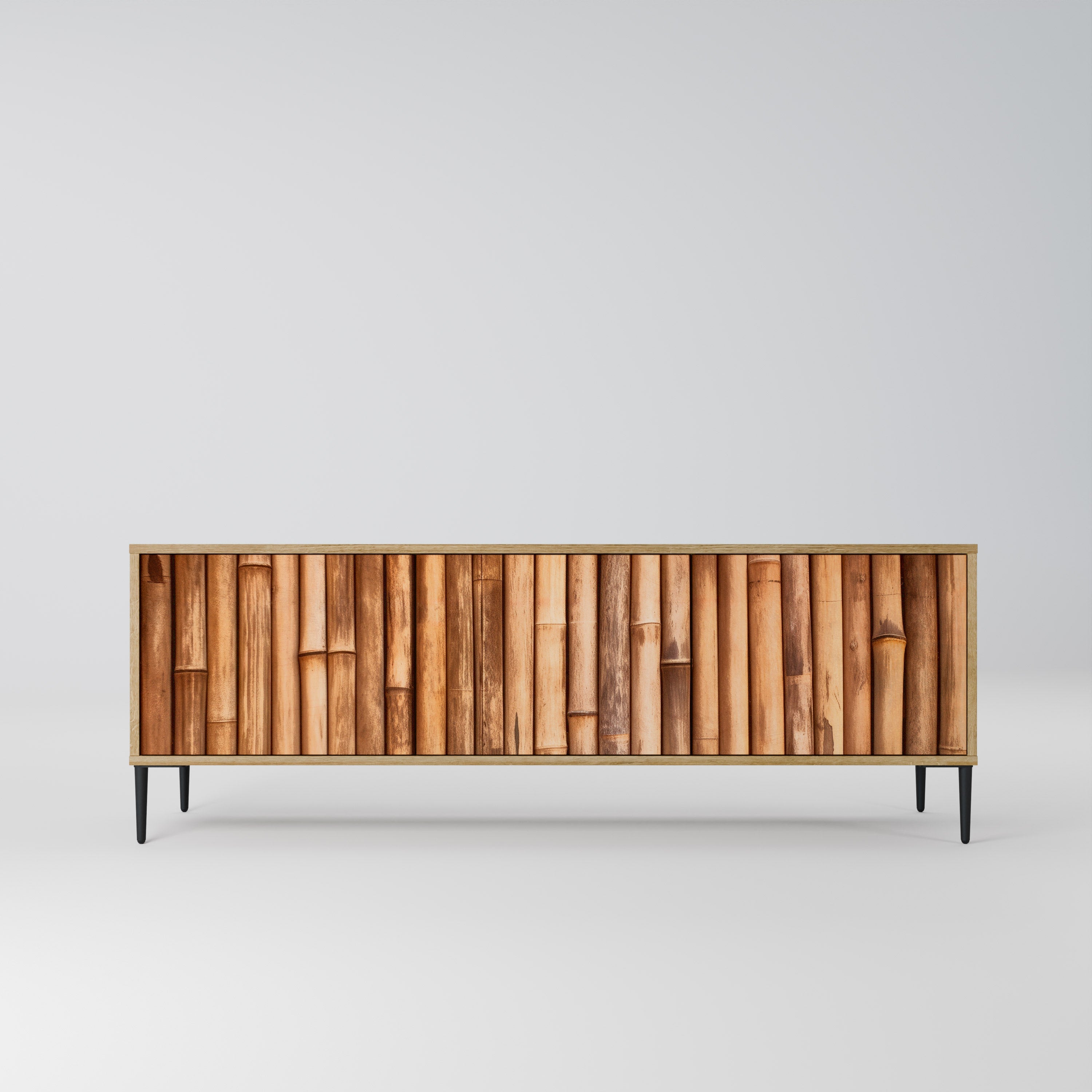 NATURAL WOOD 3-Door TV Stand in Oak Effect