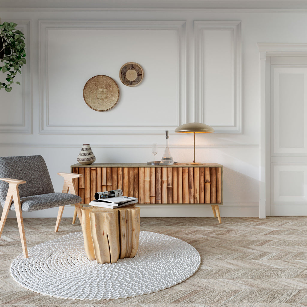 NATURAL WOOD 3-Door TV Stand in Oak Effect