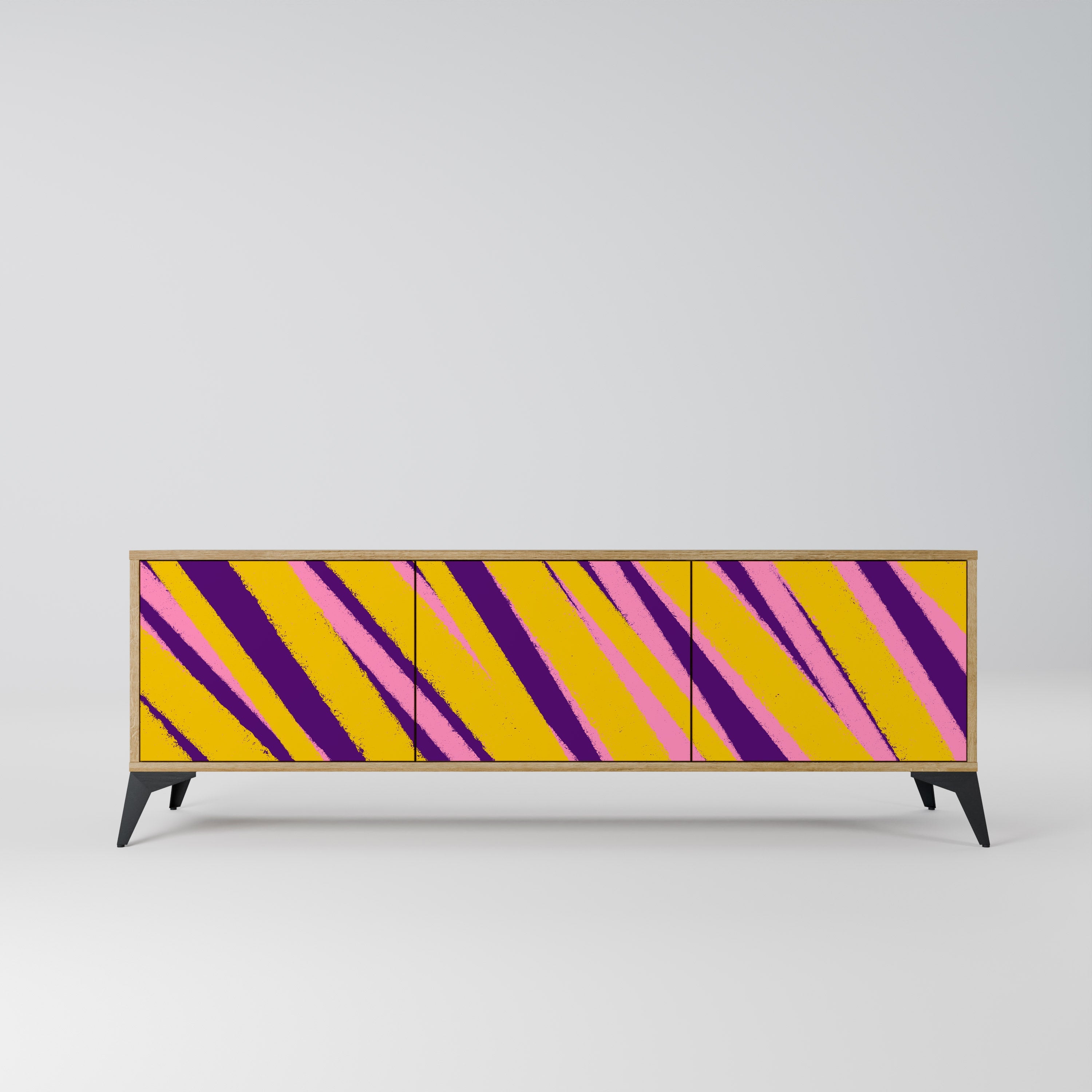 DREAMS COME TRUE 3-Door TV Stand in Oak Effect