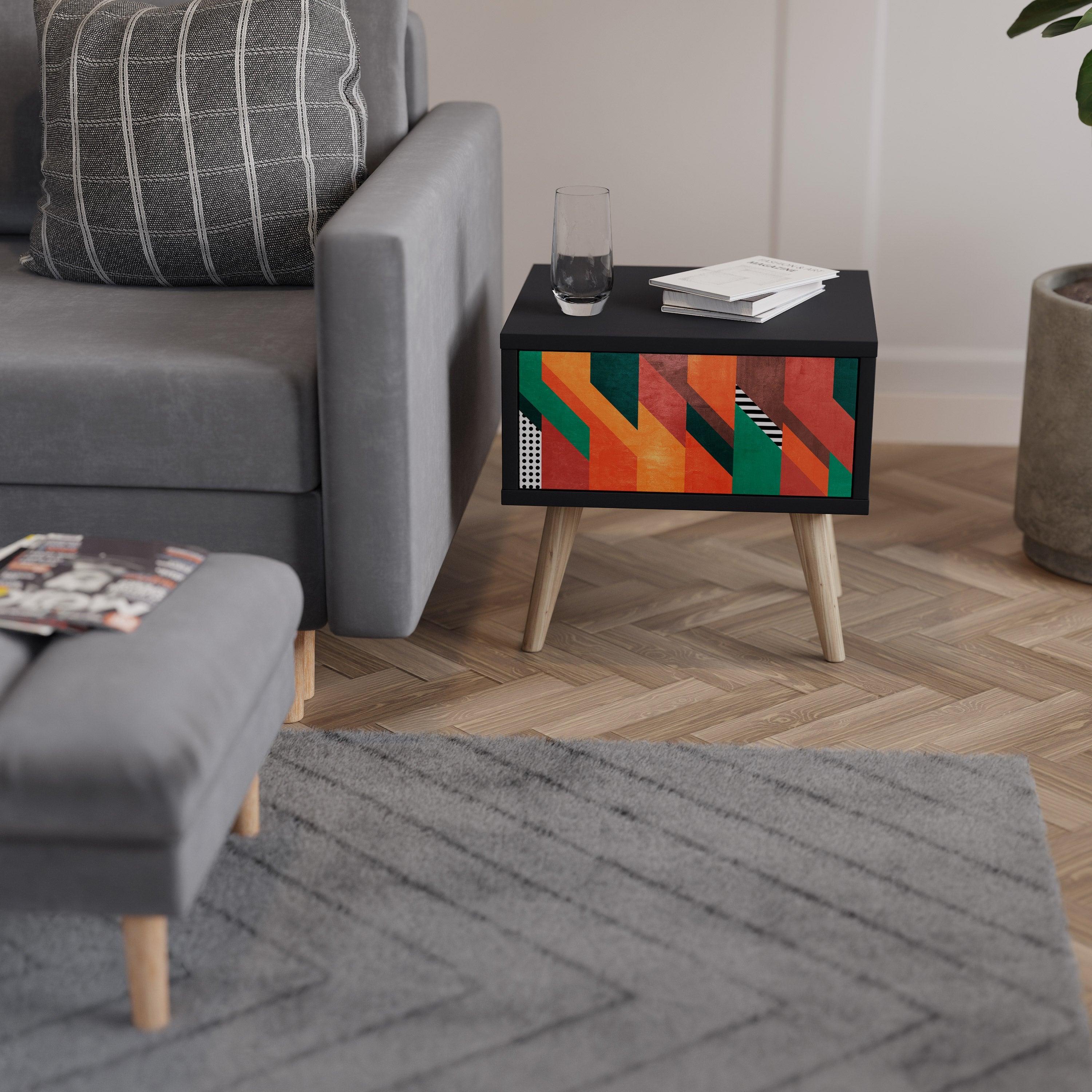 MAKESHIFT ARTISTRY Mesa de Cabeceira em Acabamento Preto