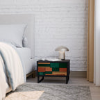 EARTHY FIGURES Mesa de Cabeceira em Acabamento Preto