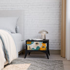 ABSTRACT FACES Mesa de Cabeceira em Acabamento Preto