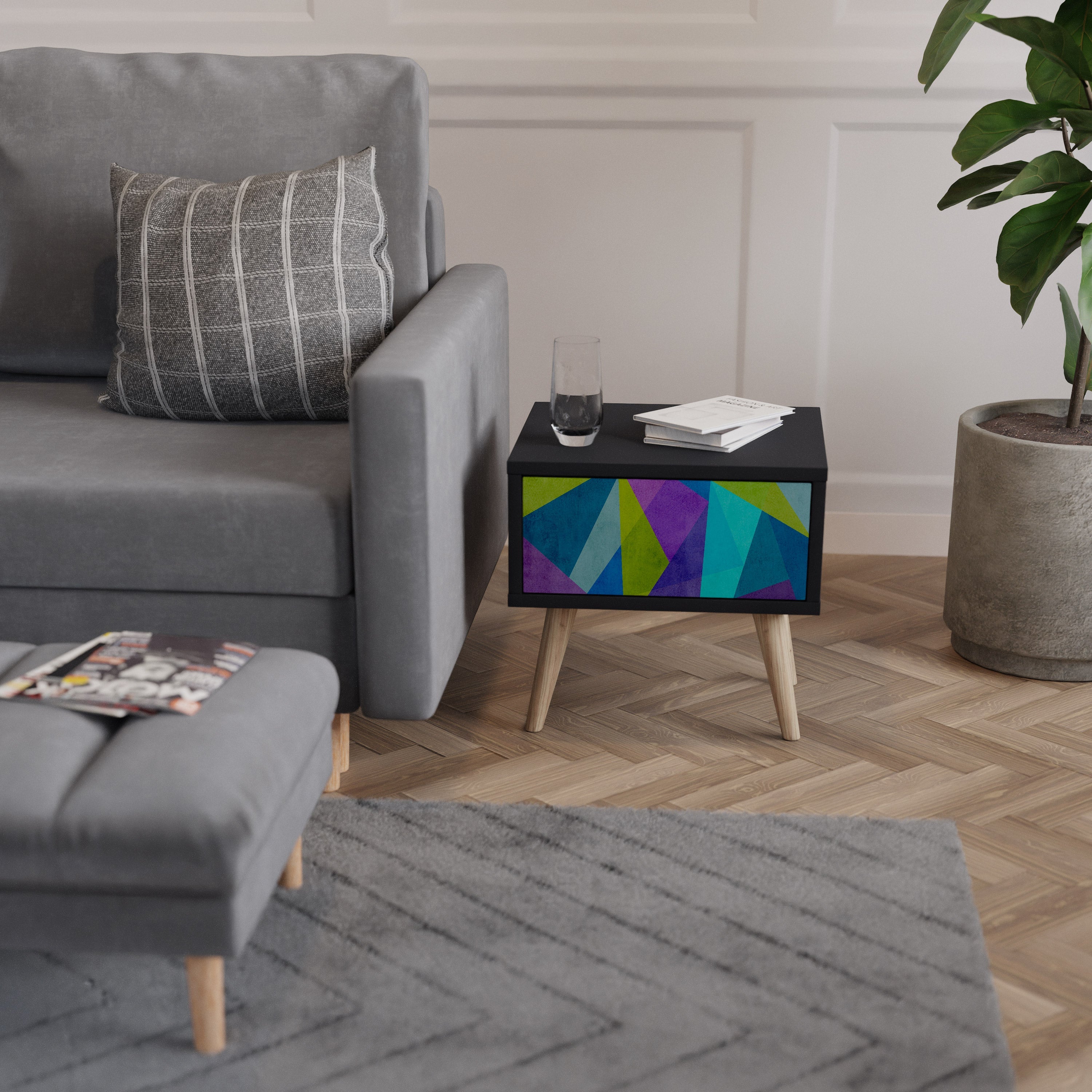 COLD SHOWCASE Nightstand in Black Finish