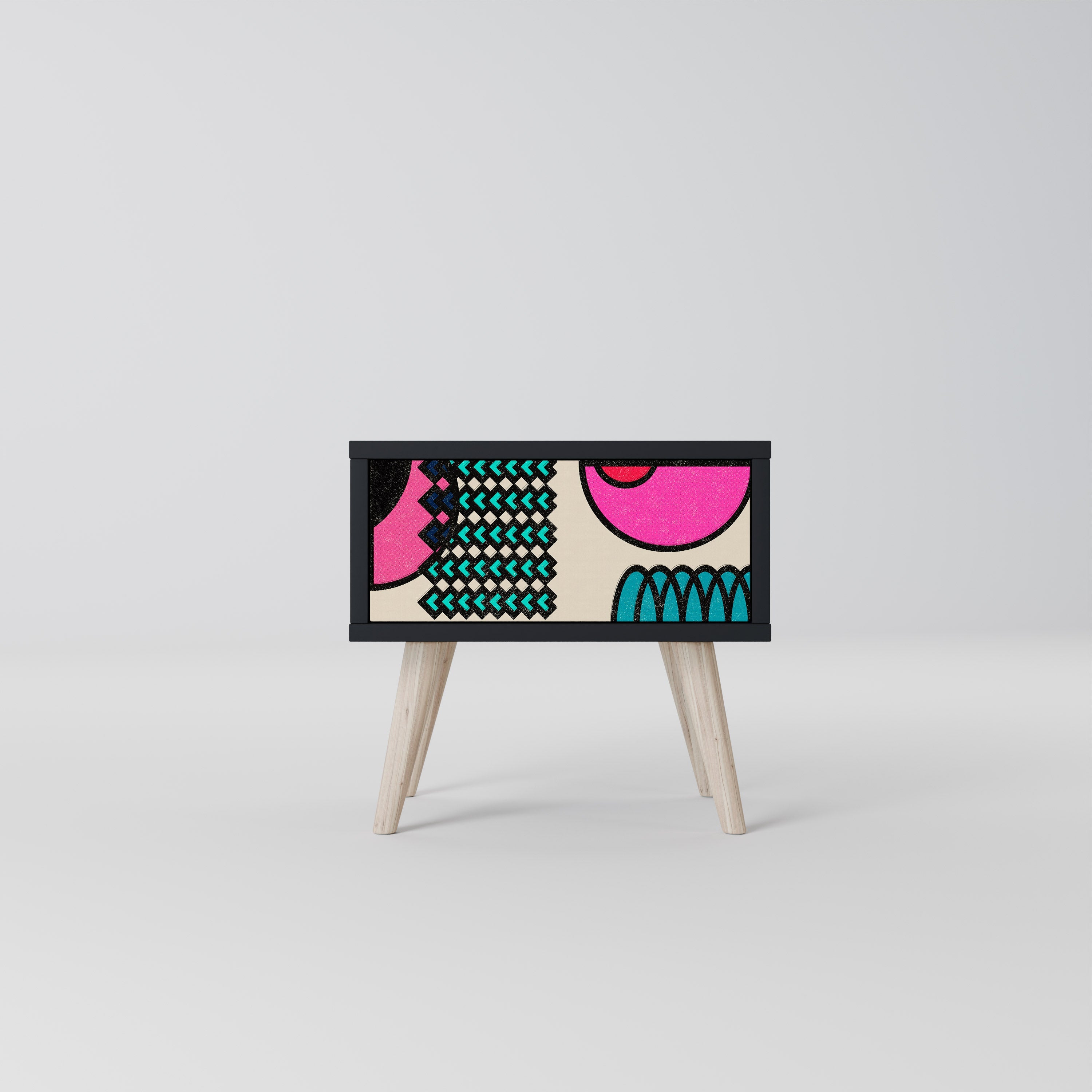 GEOMETRIC RHAPSODY Mesa de Cabeceira em Acabamento Preto