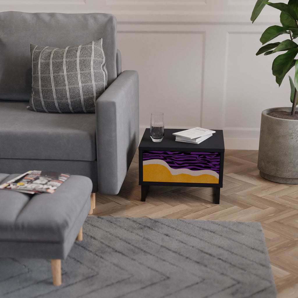 INDEPENDENT BORDER Mesa de Cabeceira em Acabamento Preto