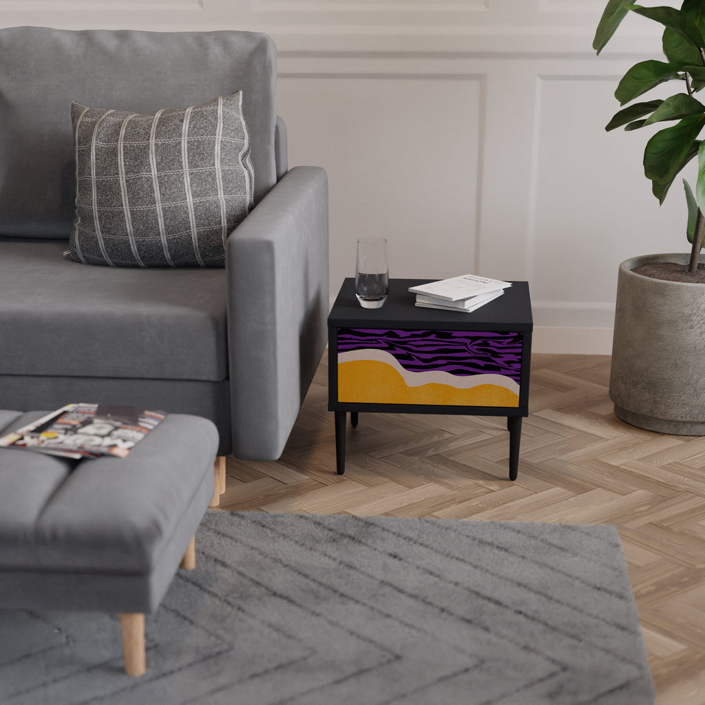 INDEPENDENT BORDER Mesa de Cabeceira em Acabamento Preto