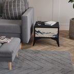 JAPANESE LANDSCAPE Mesa de Cabeceira em Acabamento Preto