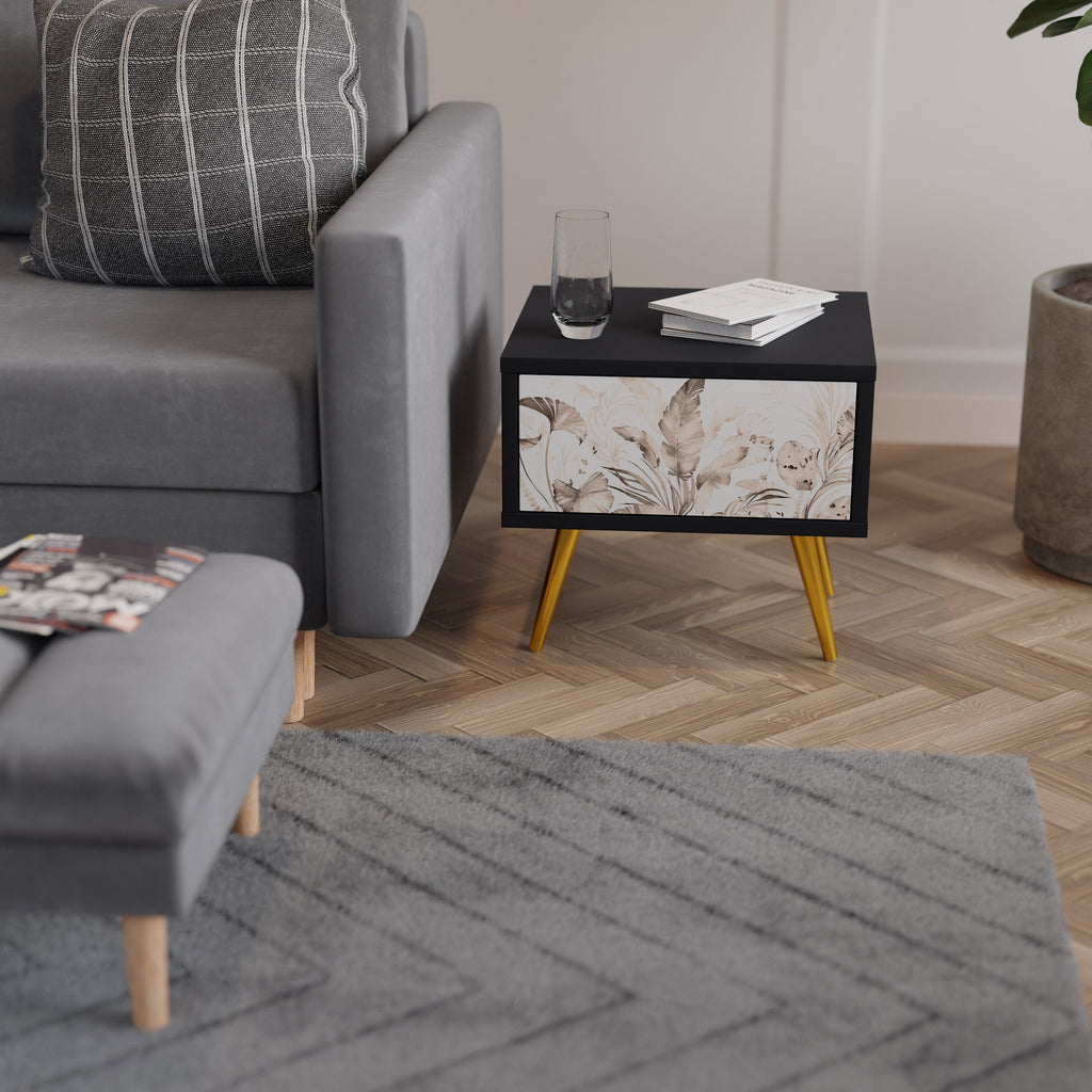 WILD TENDERNESS Mesa de Cabeceira em Acabamento Preto