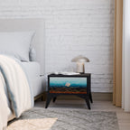 LUNAR SECRETS Mesa de Cabeceira em Acabamento Preto