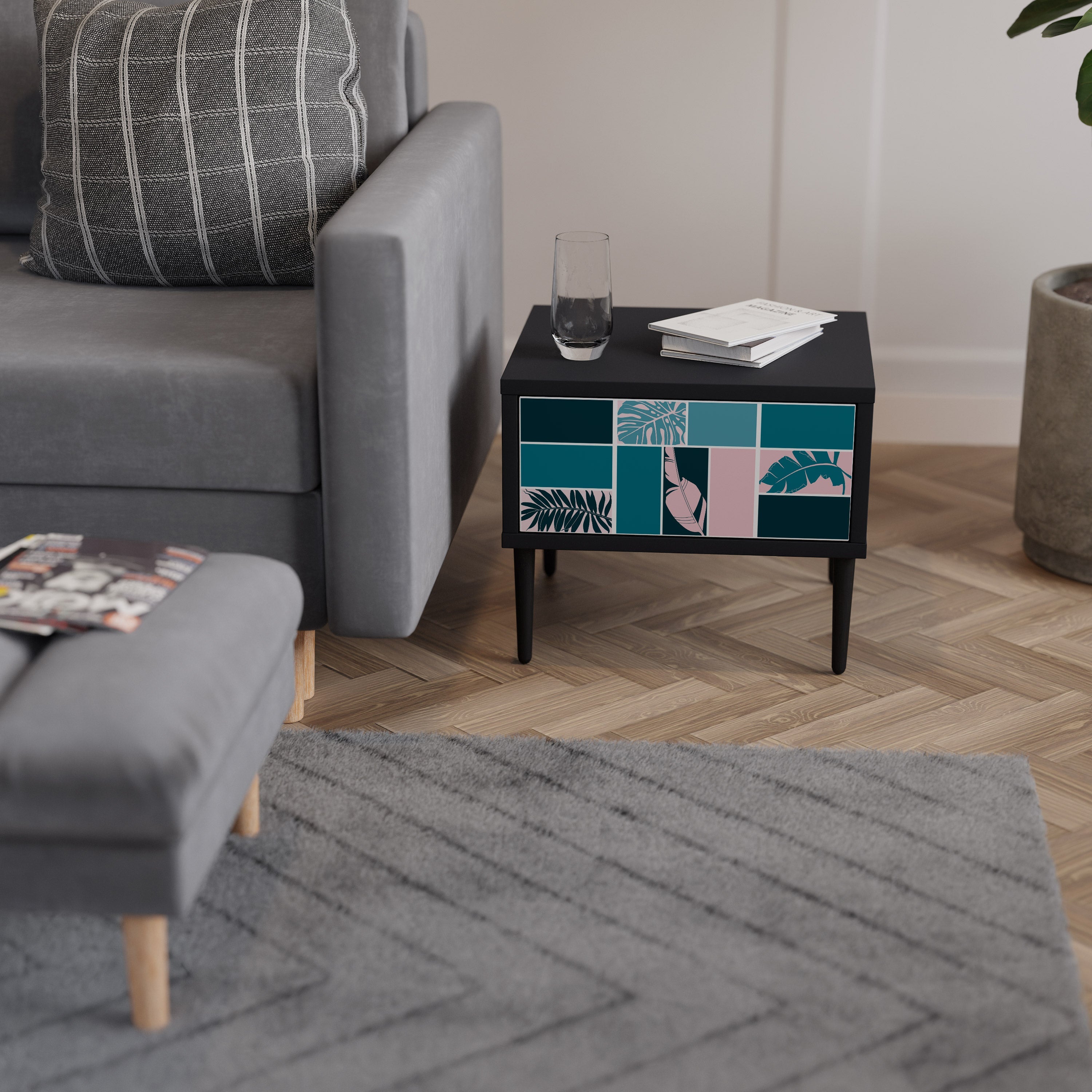 COMBINATION OF SHAPES Mesa de Cabeceira em Acabamento Preto