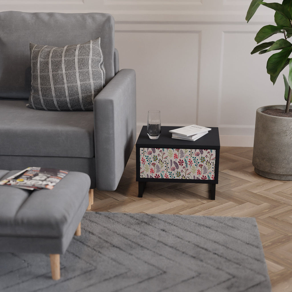 AUTUMN SUNDRIES Mesa de Cabeceira em Acabamento Preto