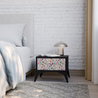 AUTUMN SUNDRIES Mesa de Cabeceira em Acabamento Preto