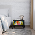 COLORFUL TRIANGLES Mesa de Cabeceira em Acabamento Preto