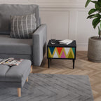 COLORFUL TRIANGLES Mesa de Cabeceira em Acabamento Preto