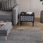 GRAPHITE EYES Mesa de Cabeceira em Acabamento Preto