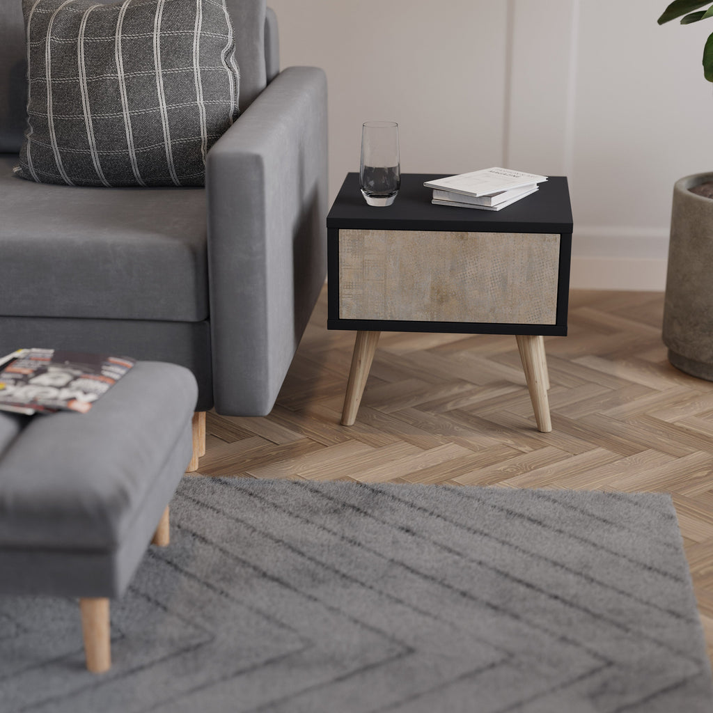 SCREEN ERROR Mesa de Cabeceira em Acabamento Preto