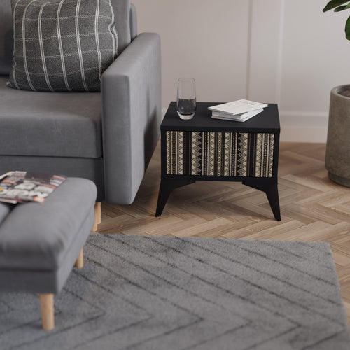 AZTEC Mesa de Cabeceira em Acabamento Preto