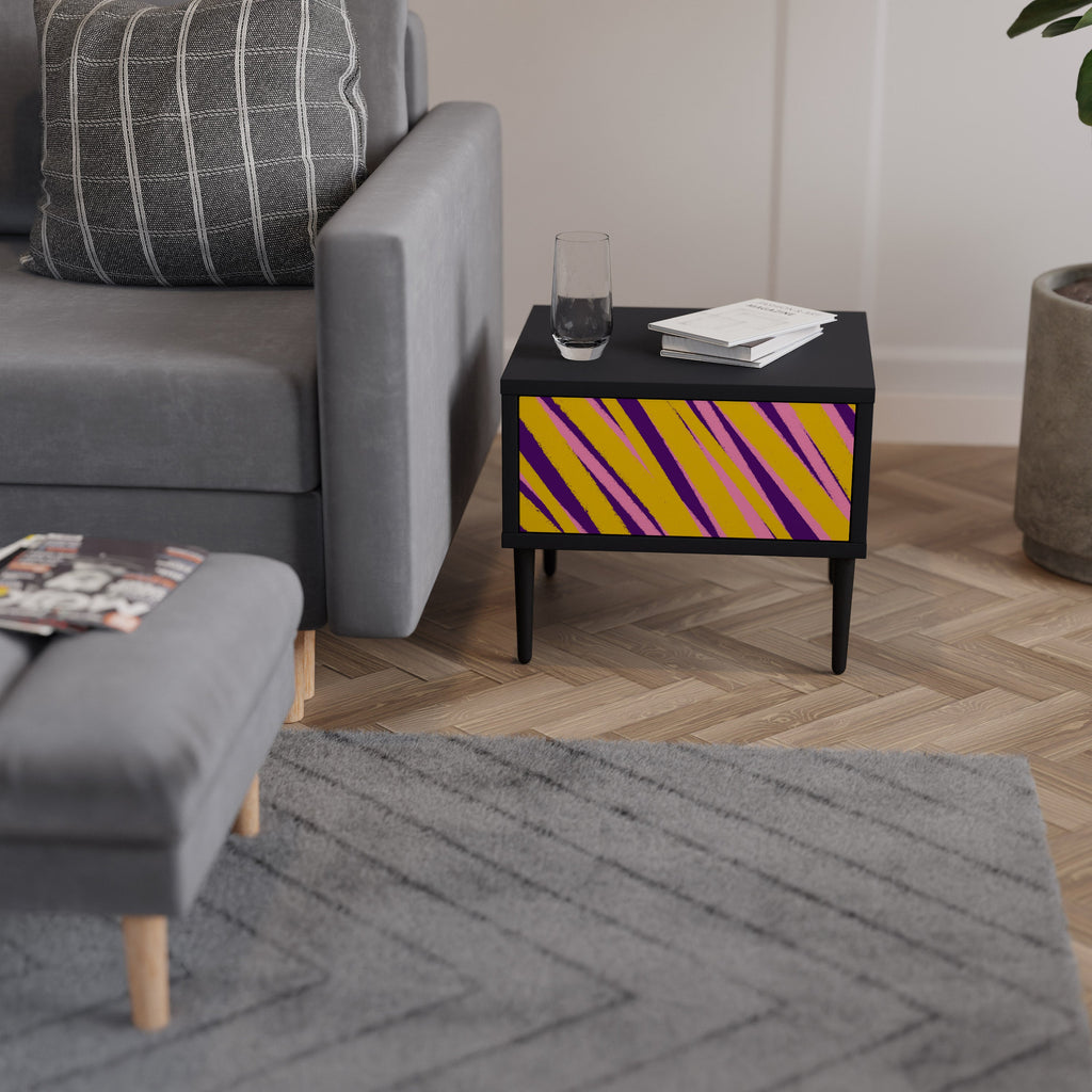 DREAMS COME TRUE Mesa de Cabeceira em Acabamento Preto