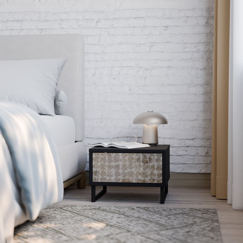 SLIGHTLY BLURRED Mesa de Cabeceira em Acabamento Preto