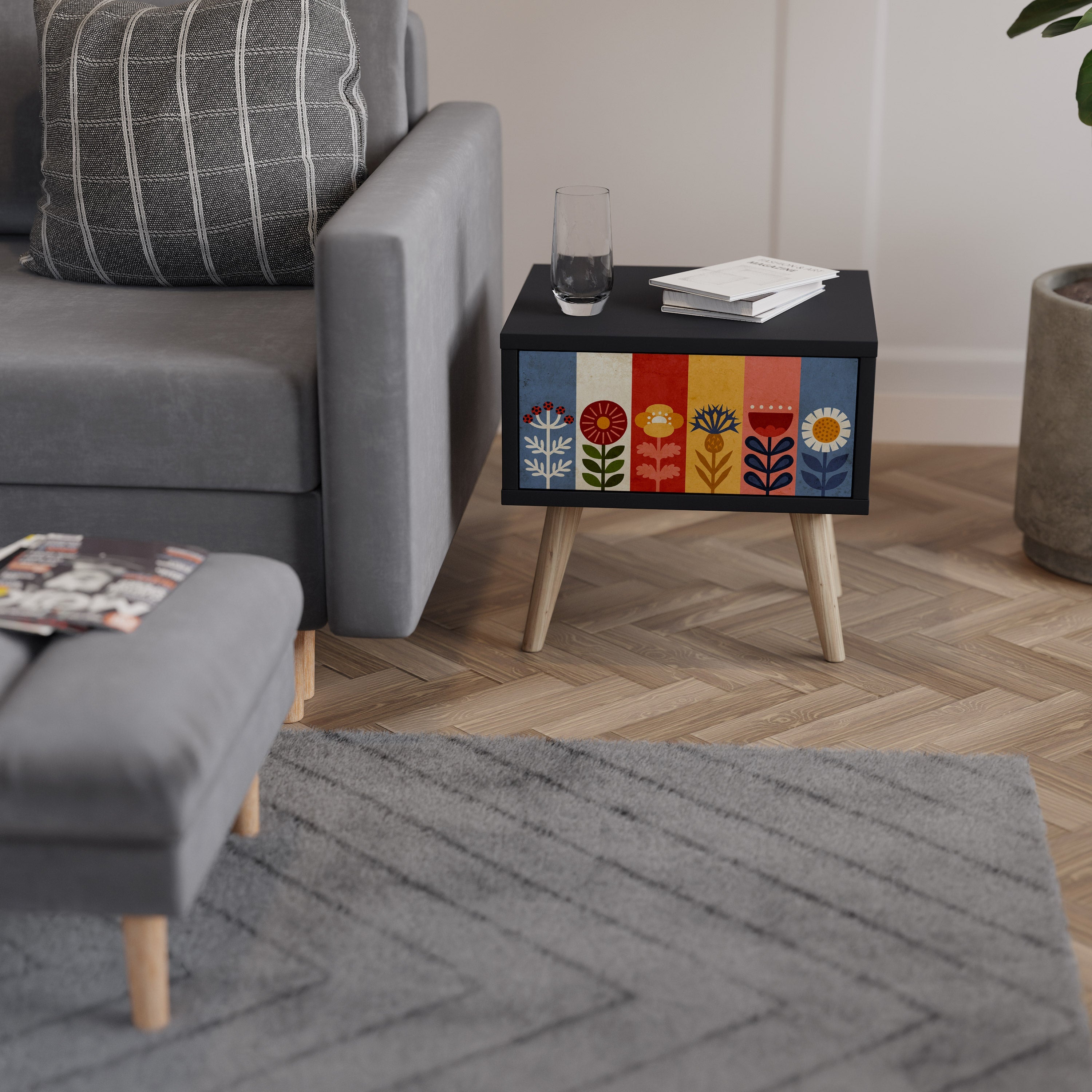 SCANDIC FLOWERET Mesa de Cabeceira em Acabamento Preto