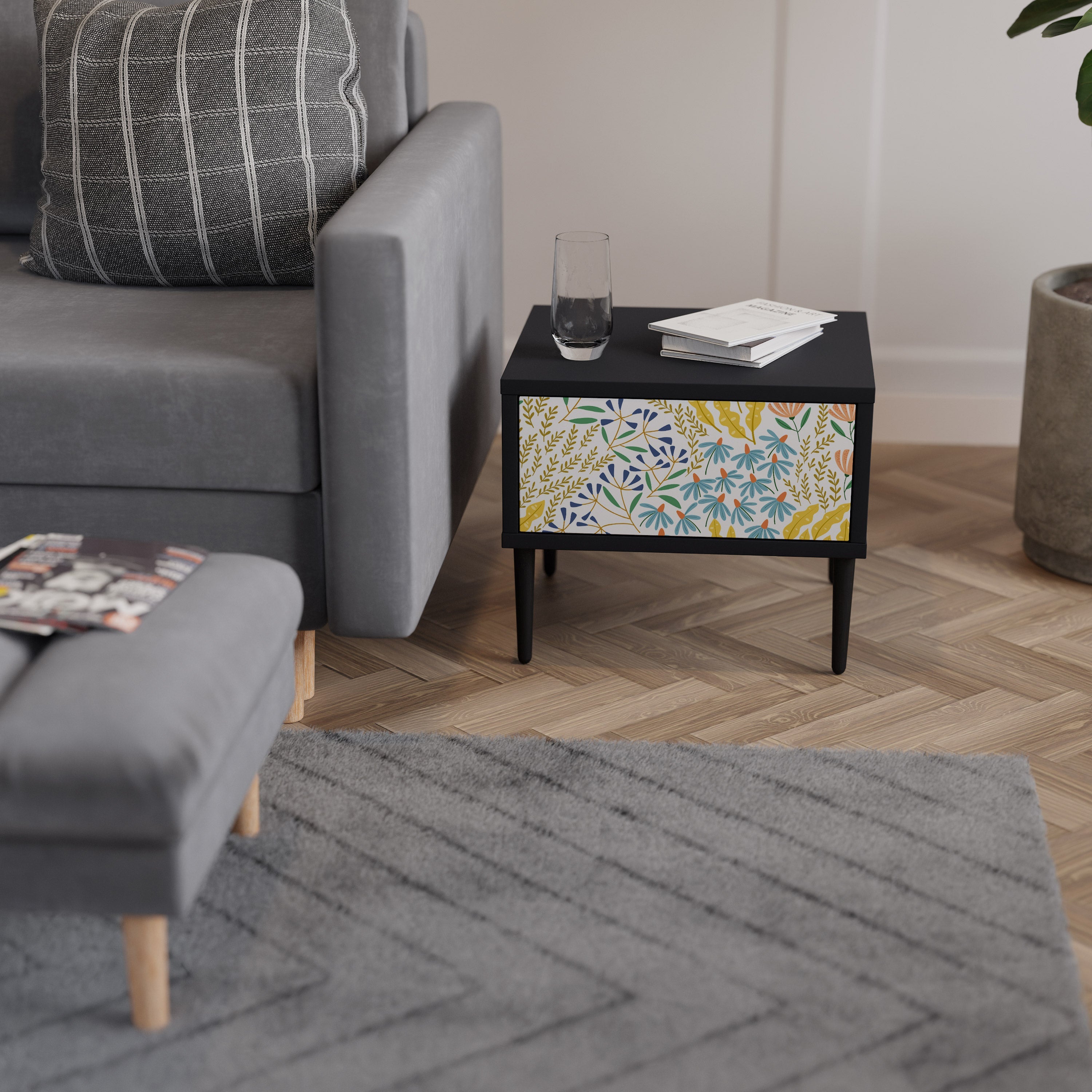 HELLO SPRING Mesa de Cabeceira em Acabamento Preto