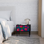 SPRING THOUGHTS Mesa de Cabeceira em Acabamento Preto