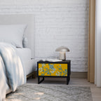 YELLOW CHINOISERIE Mesa de Cabeceira em Acabamento Preto