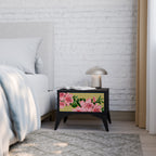 FRAGILE BEAUTY Mesa de Cabeceira em Acabamento Preto