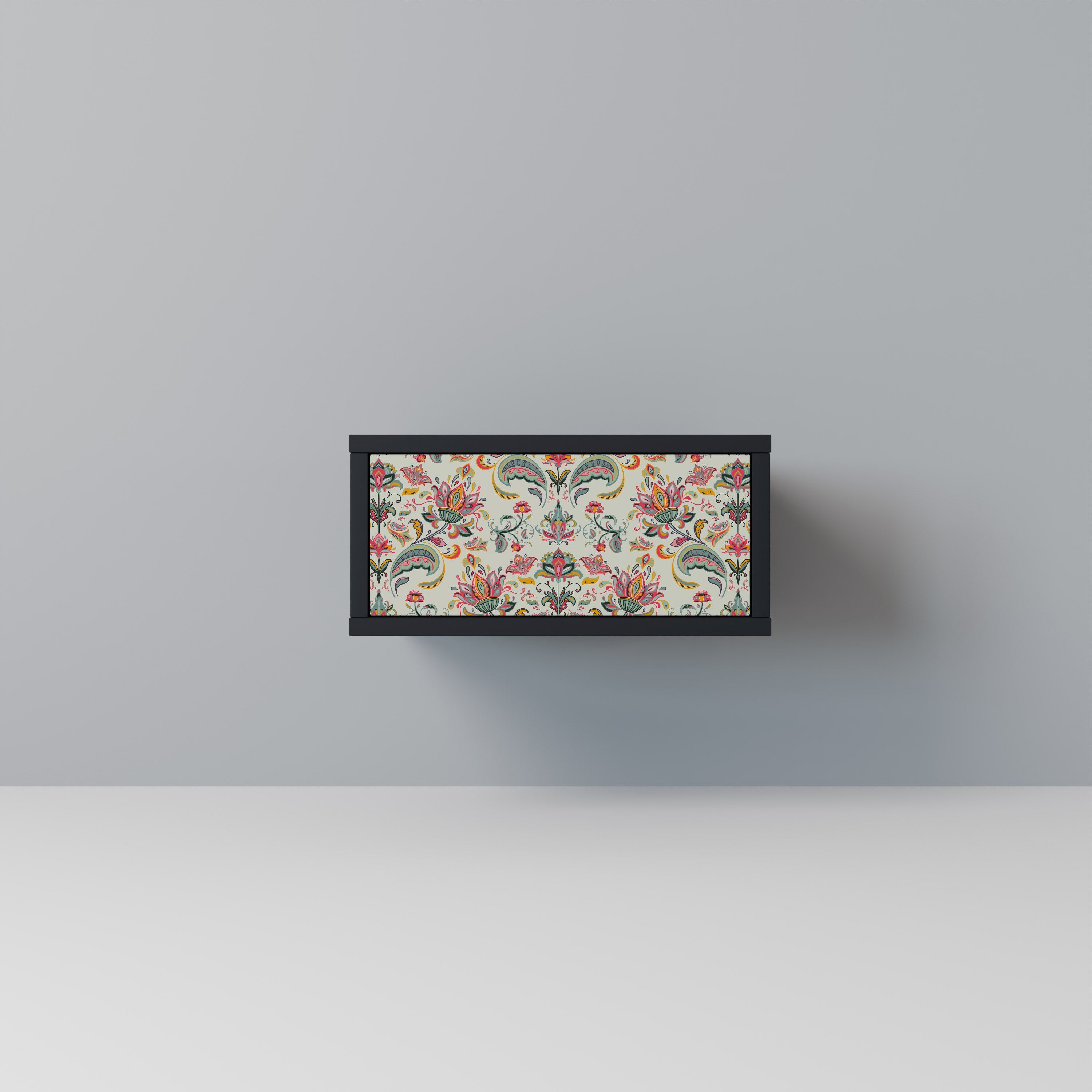 ORGANIC FOLKLORE Mesa de Cabeceira em Acabamento Preto