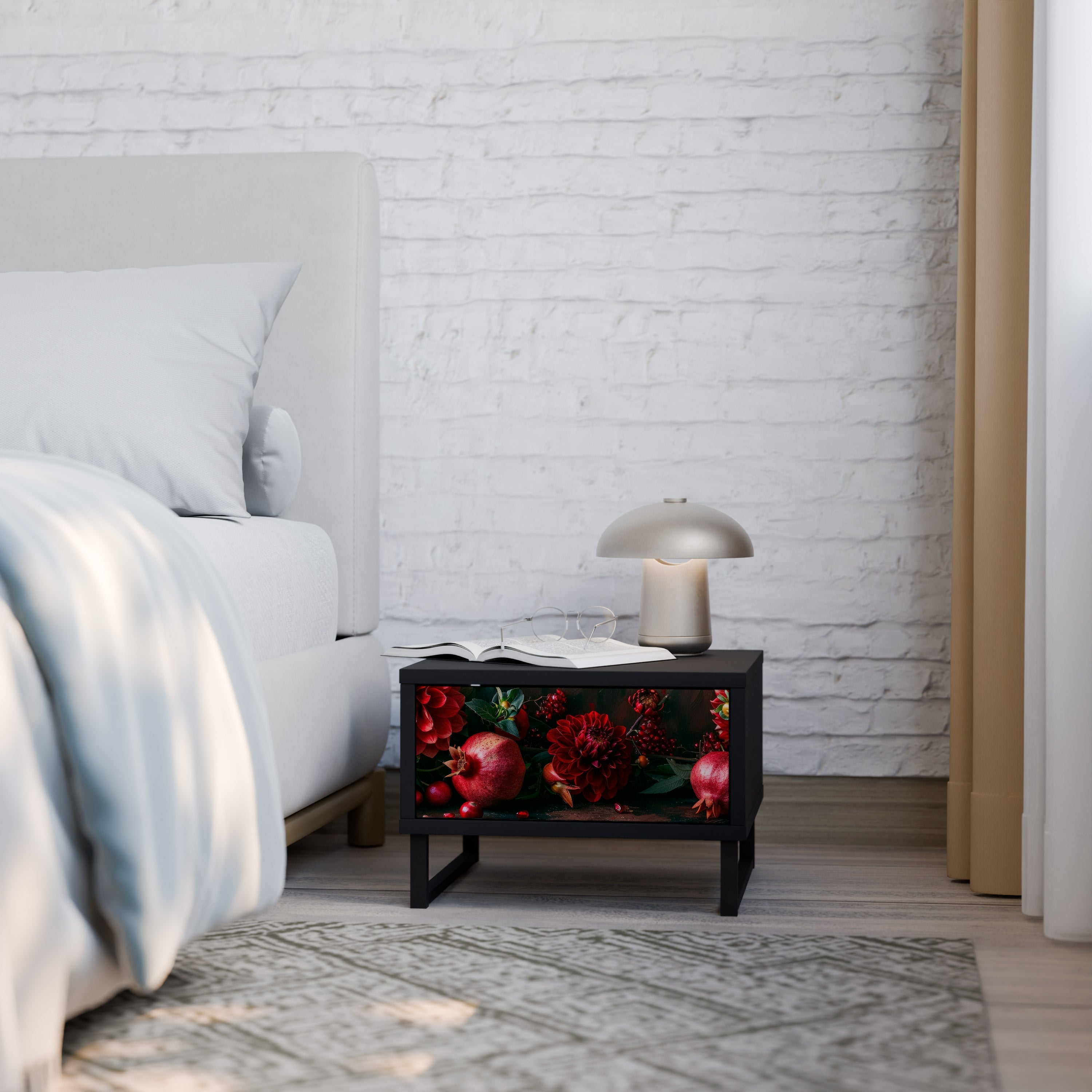 DAHLIAS AND POMEGRANATES Mesa de Cabeceira em Acabamento Preto