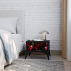 DAHLIAS AND POMEGRANATES Mesa de Cabeceira em Acabamento Preto