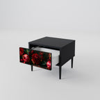 DAHLIAS AND POMEGRANATES Mesa de Cabeceira em Acabamento Preto