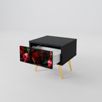 DAHLIAS AND POMEGRANATES Mesa de Cabeceira em Acabamento Preto