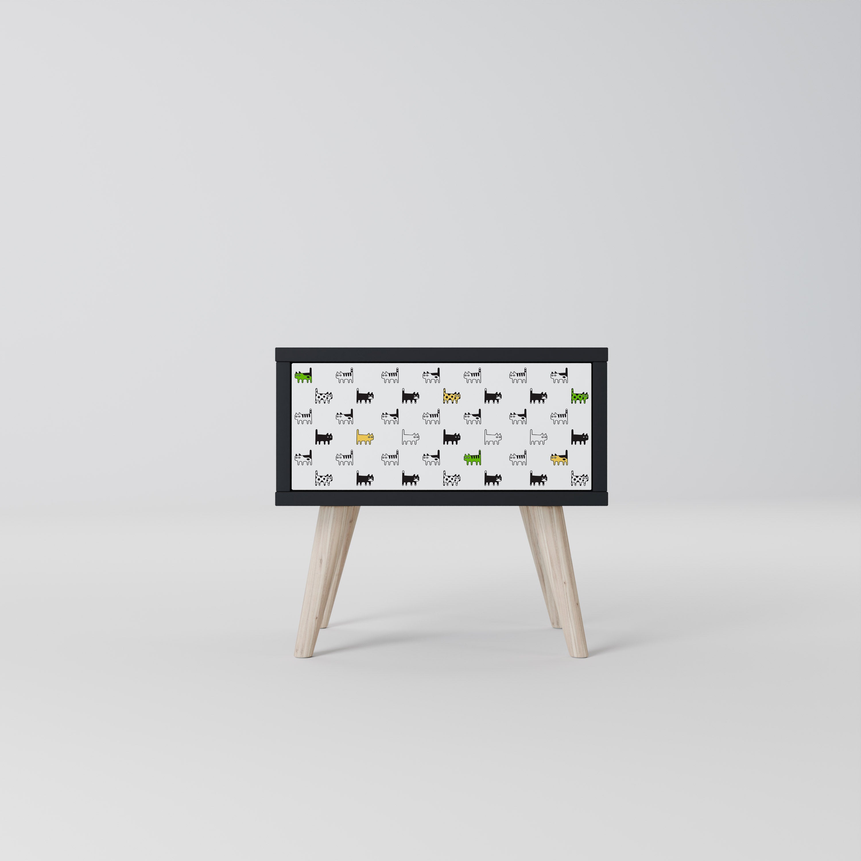 CATS COMPILATION Mesa de Cabeceira em Acabamento Preto