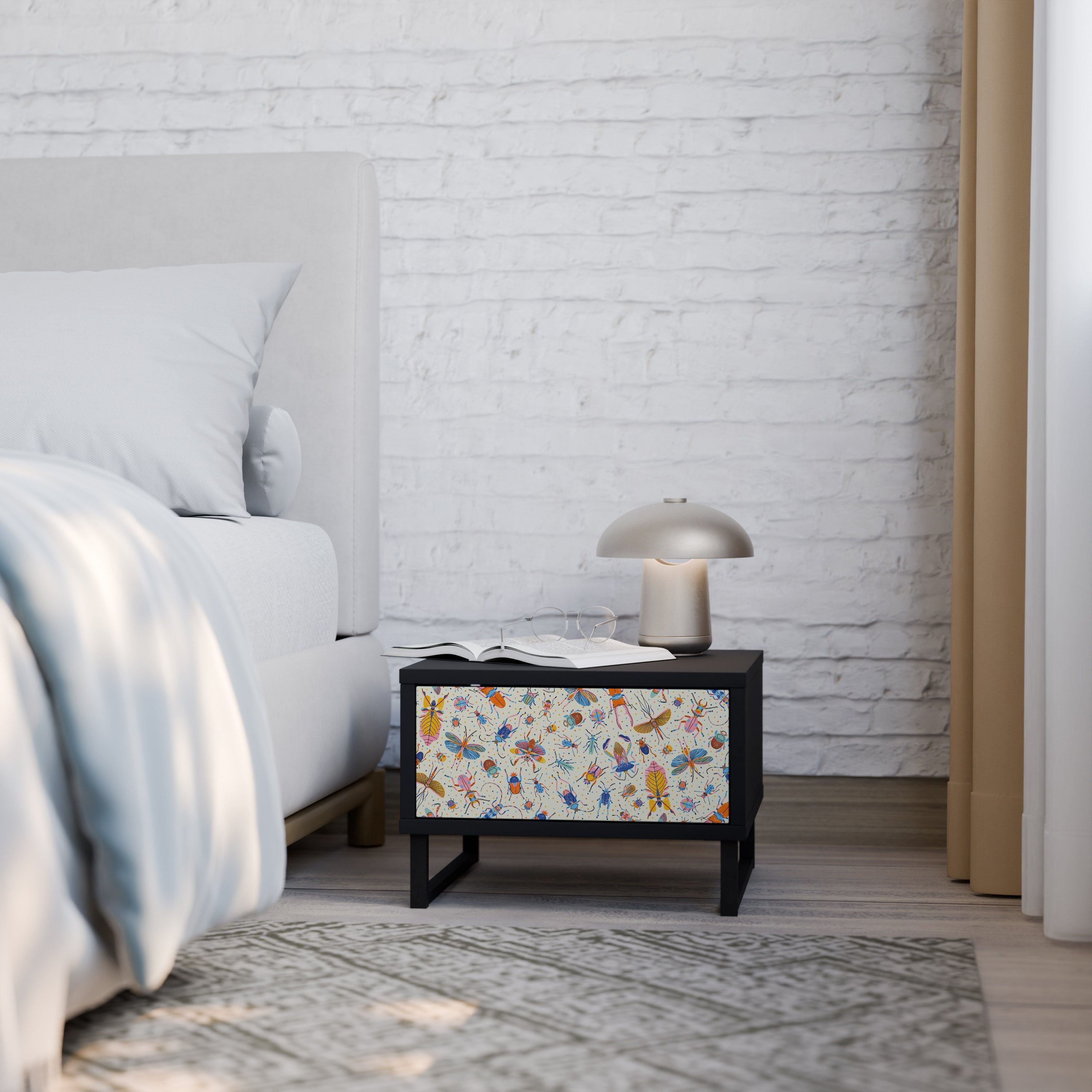 COLORFUL INSECTS Mesa de Cabeceira em Acabamento Preto