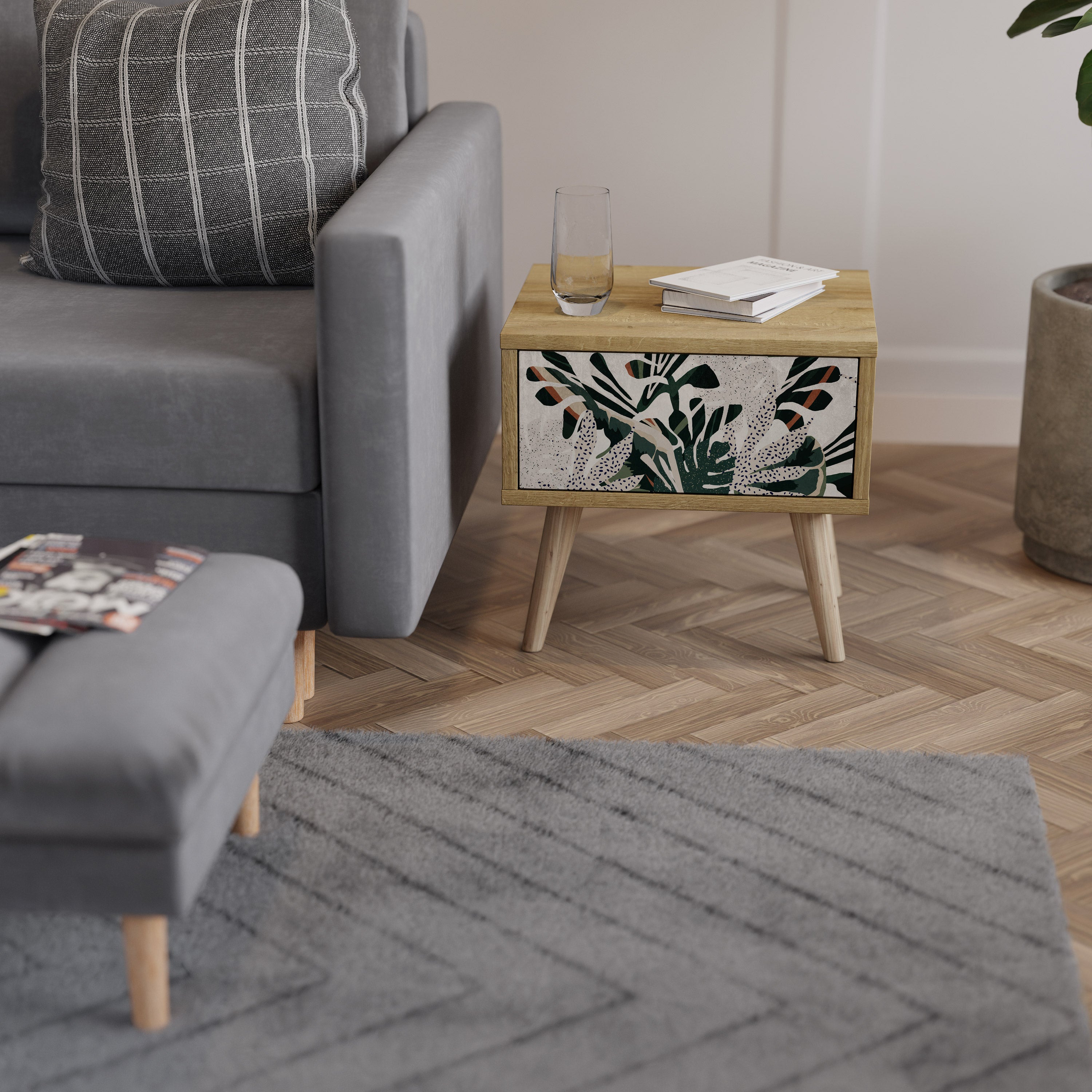 VERDURE FORMATION Nightstand