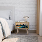 OMINOUS MOUNTAINS Mesa de Cabeceira com Gaveta