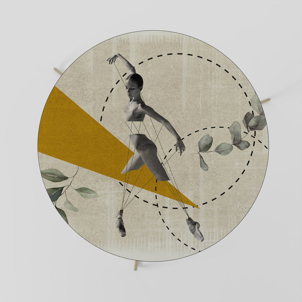 TRIANGLE MOVEMENT Mesa de Centro 69