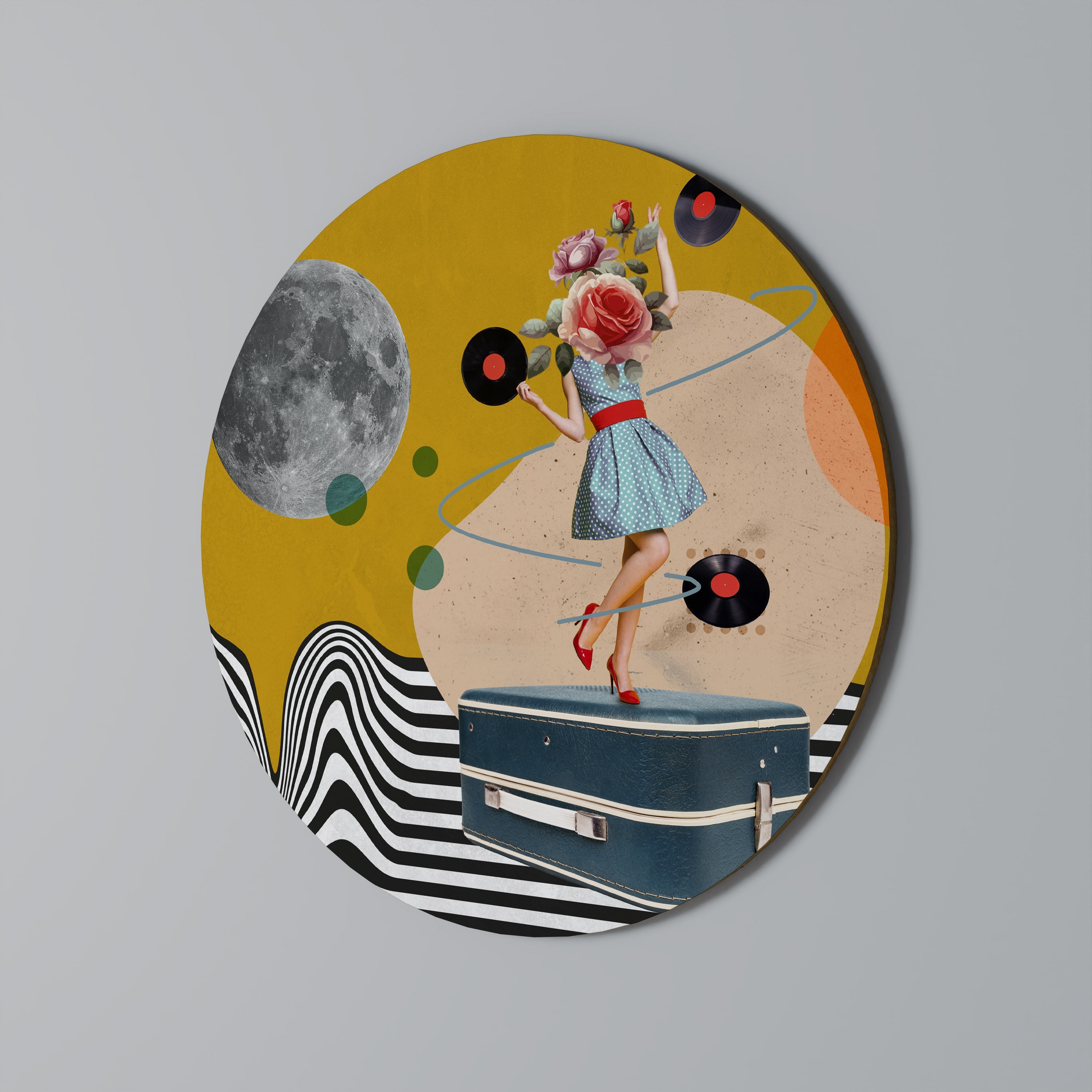 VINYL RETROSPECTION Round Wall Art