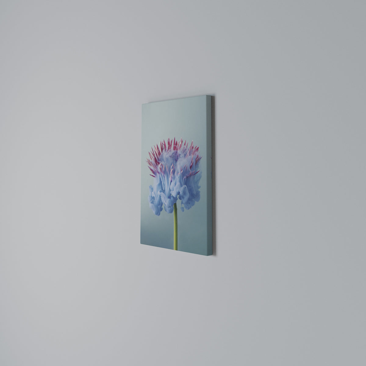 MISTY BLUE EXPLOSION Quadro em tela vertical