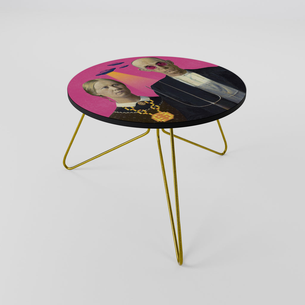 AMERICAN GOTHIC ALIEN Coffee Table