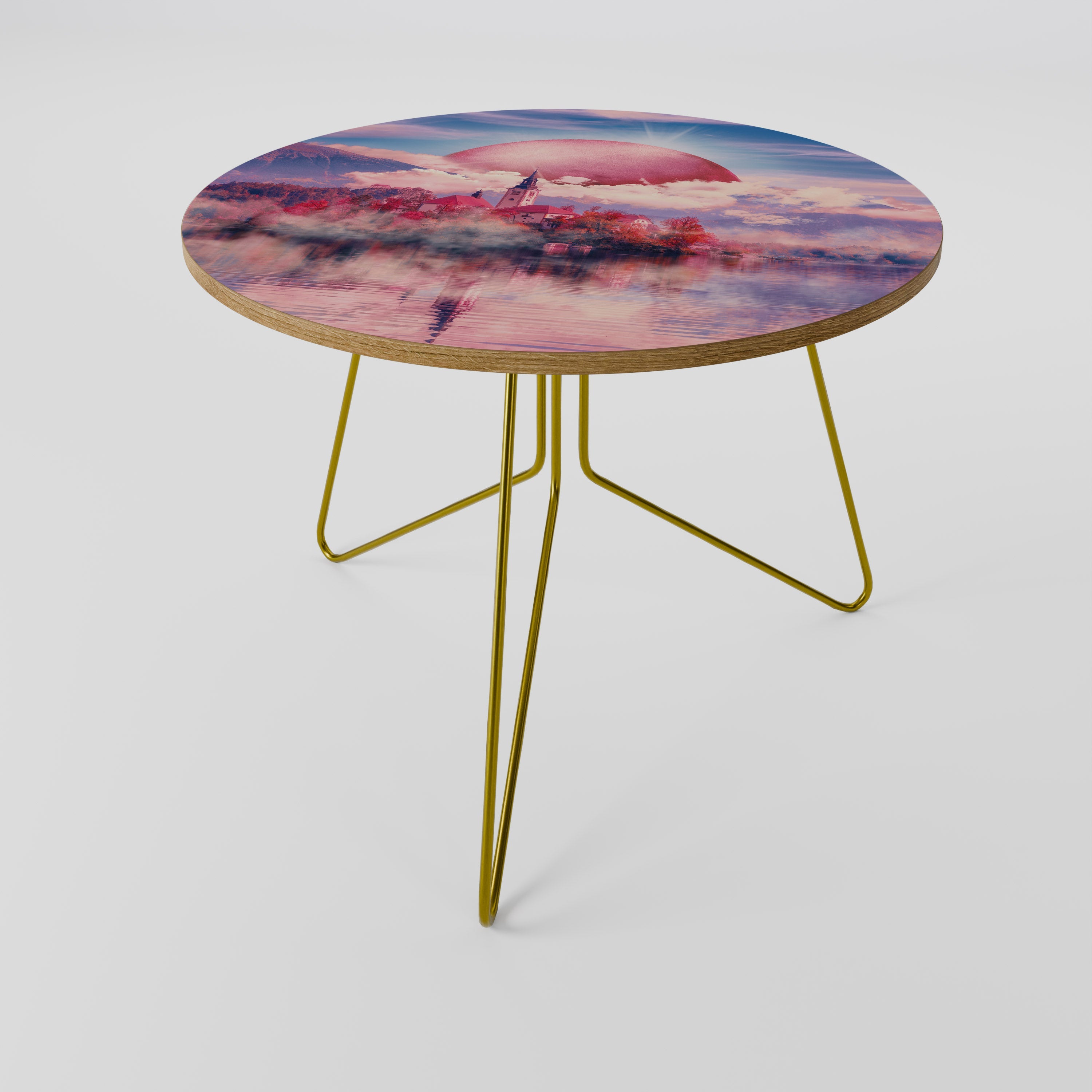 MARS OVER THE BLED LAKE Mesa de Centro 69