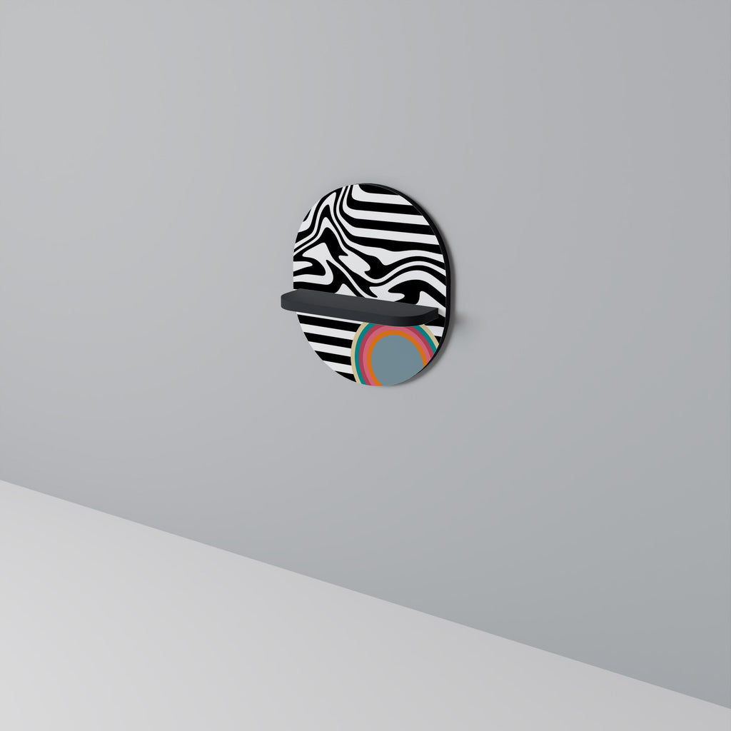 SPECTRA SHOWCASE Prateleira Oval Decorativa em Acabamento Preto