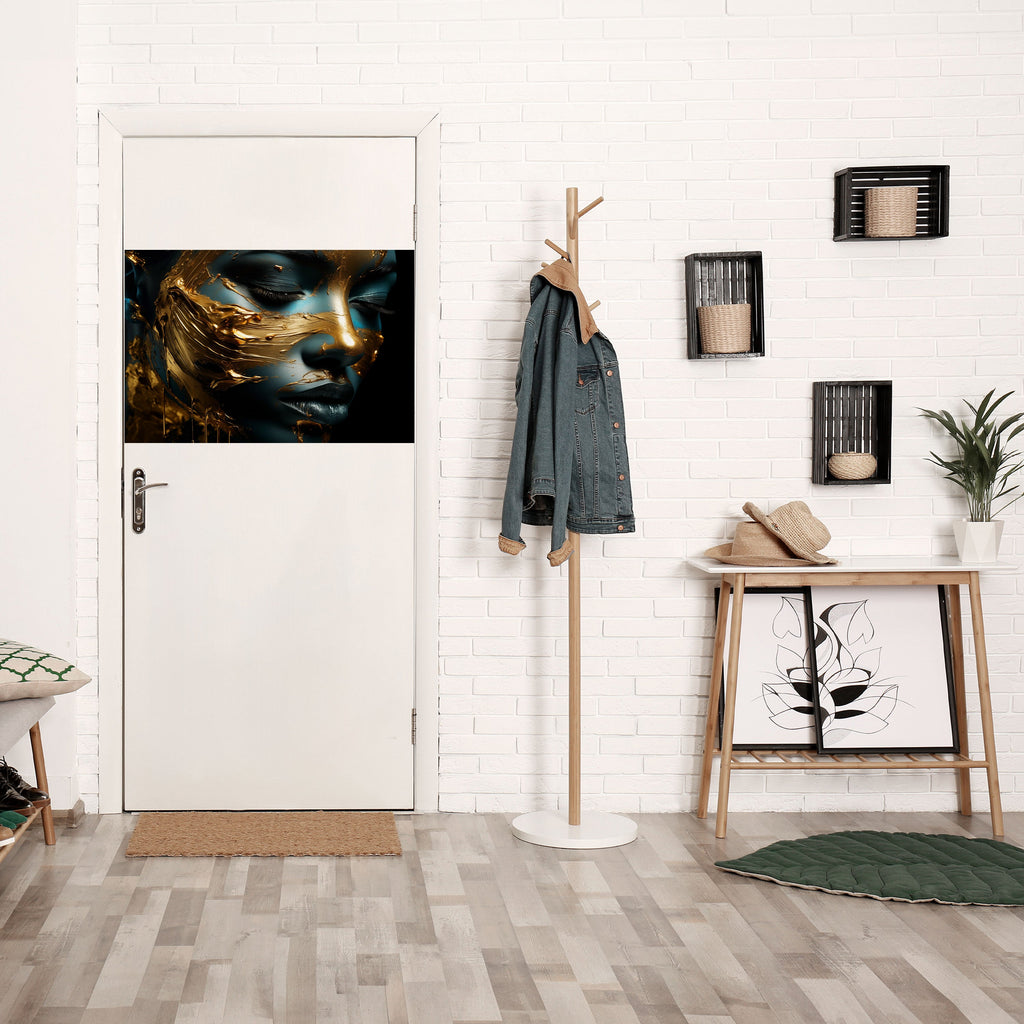 LUSTROUS BEAUTY Peel and Stick Horizontal Poster