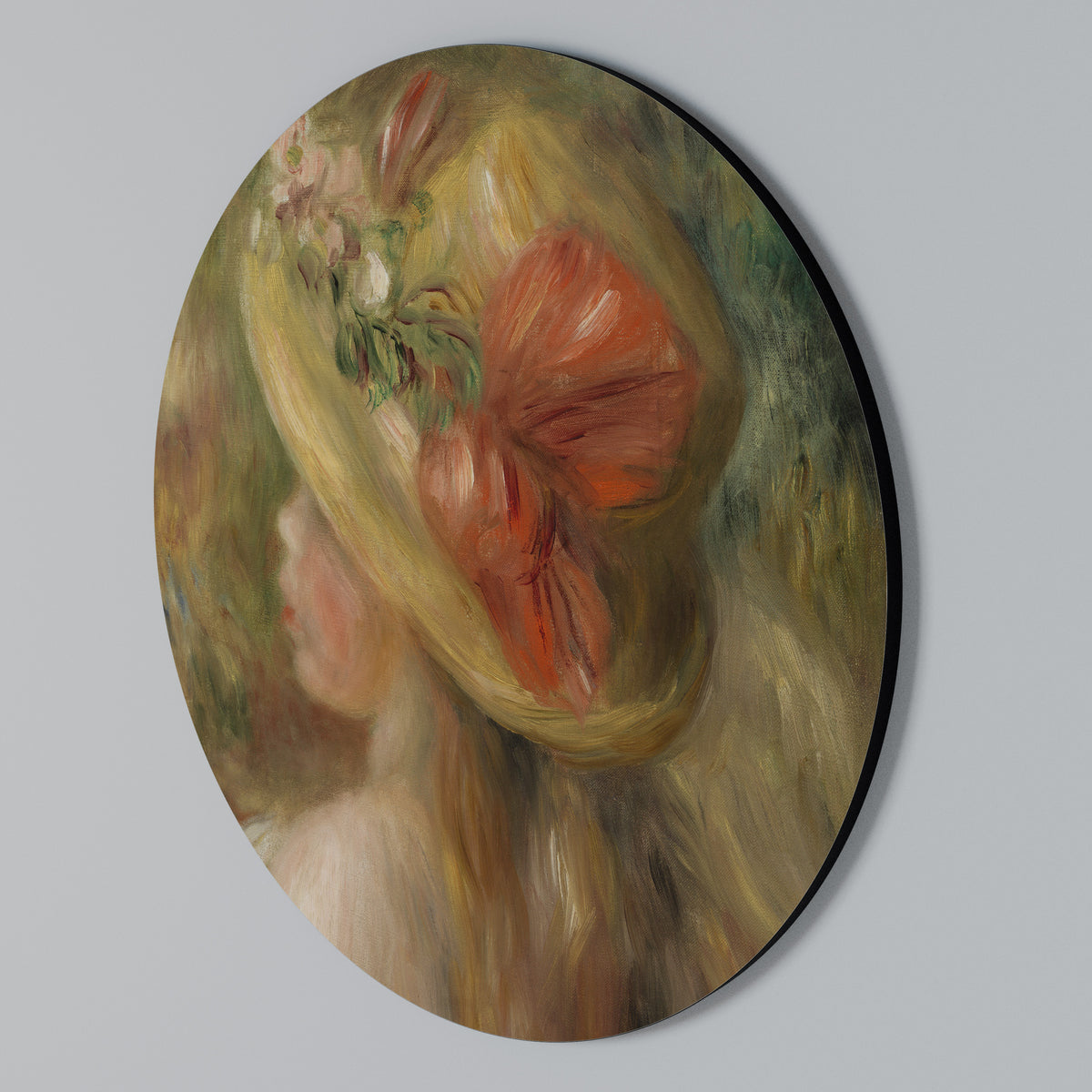 HAT OF PETALS Round Wall Art