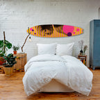 HER WITH A PEARL Painel Decorativo Prancha de Surf
